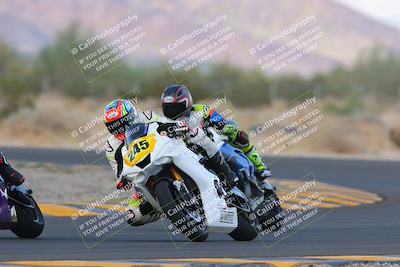 media/Sep-24-2022-CVMA (Sat) [[a45f954247]]/Race 10 Amateur Supersport Middleweight/